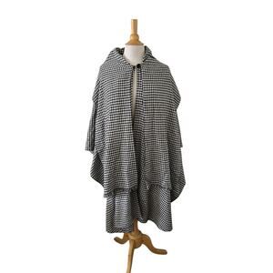 Vintage Mademoiselle Houndstooth Print Wool Blend Cape Poncho Shawl One Size USA